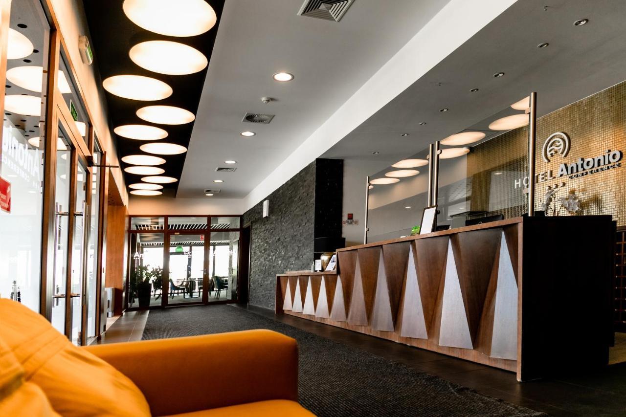 Hotel Antonio Conference Brzeg megye Kültér fotó